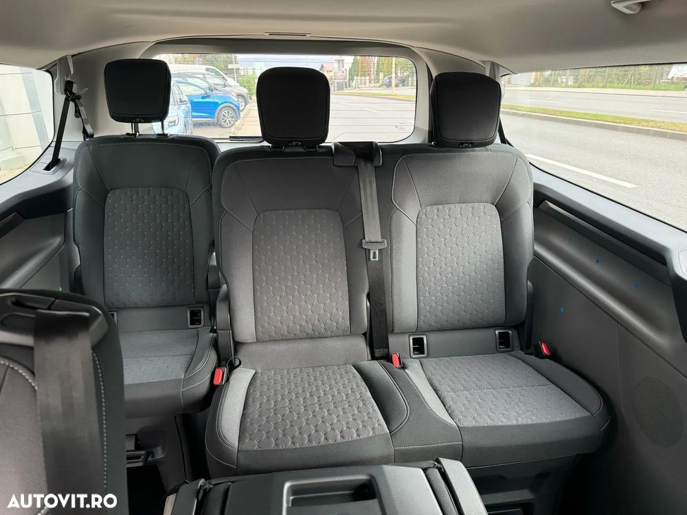 Ford Tourneo Custom Bus 320L 2.0 EcoBlue 170 CP 8AT L2H1 FWD Titanium - 16