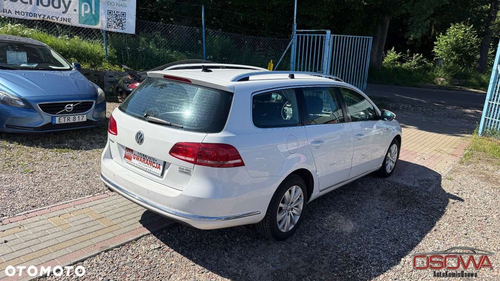Volkswagen Passat - 10
