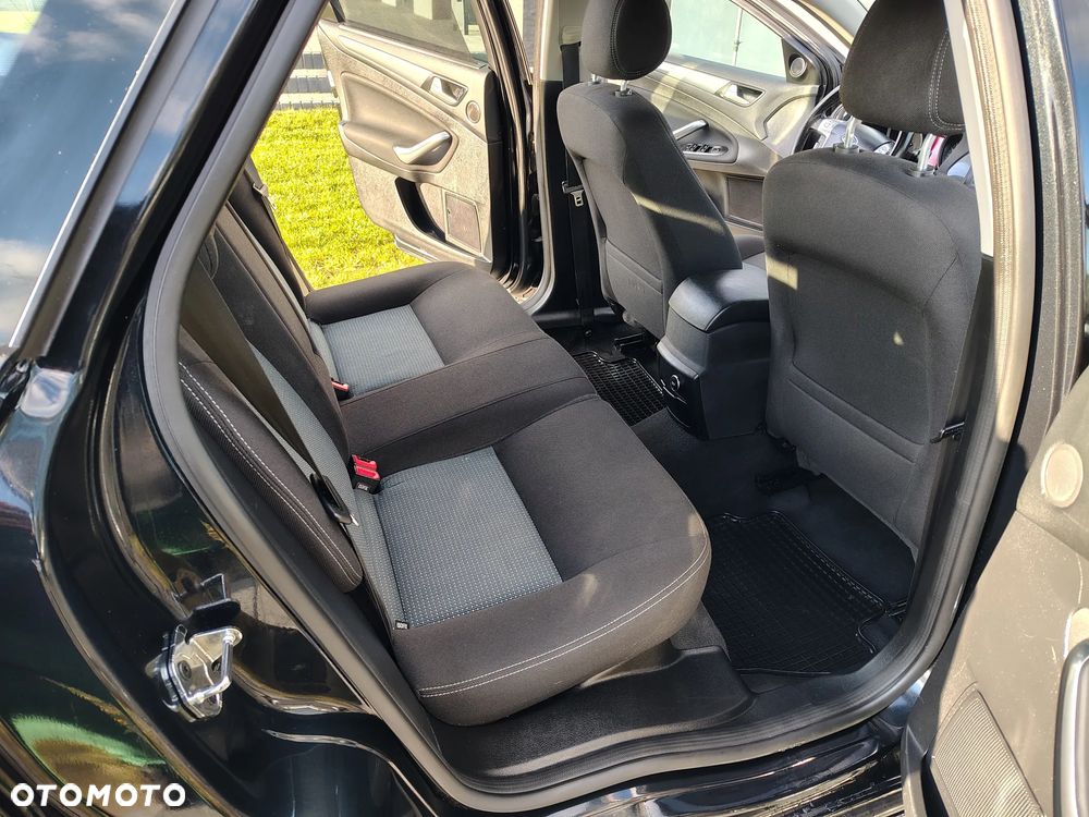 Ford Mondeo 2.0 TDCI Business Edition - 15