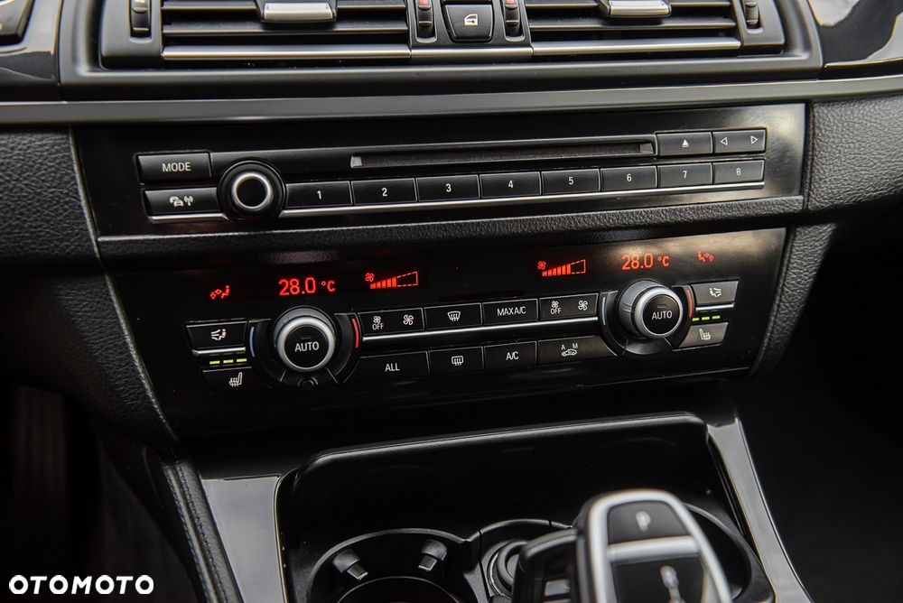 BMW Seria 5 - 23