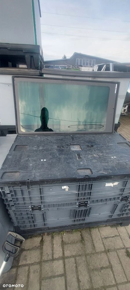 Szyba do drzwi bocznych L+ R VW T6 T6.1foto chrom - 3