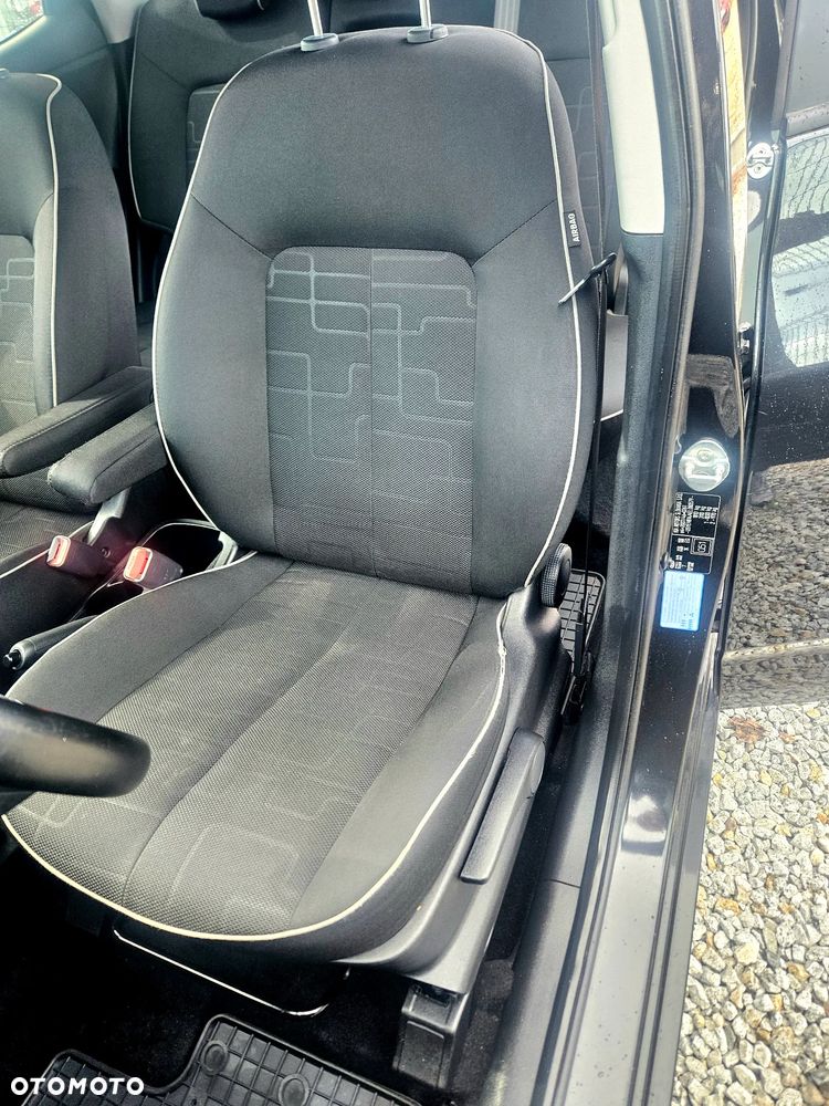 Kia Venga 1.6 CRDi 128 Edition 7 - 30