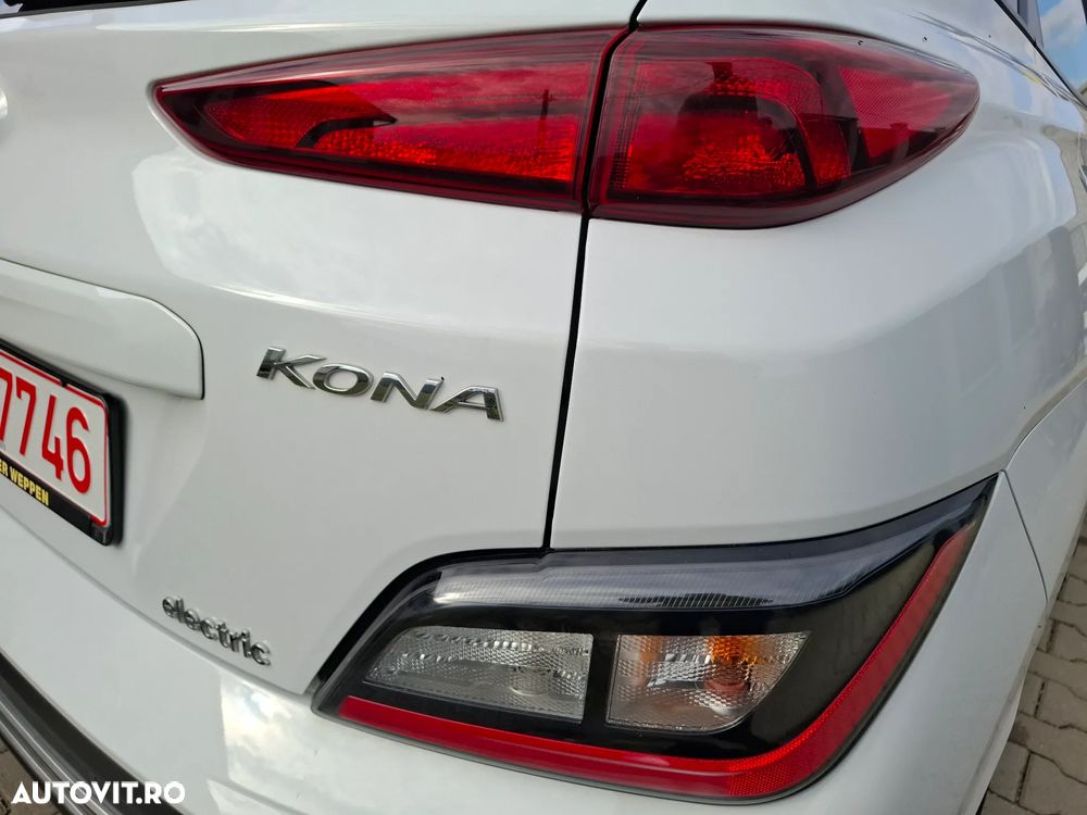 Hyundai KONA EV Advantage - 15