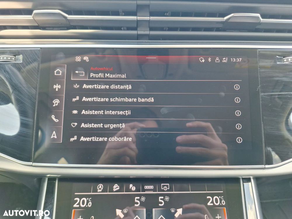 Audi Q7 - 25