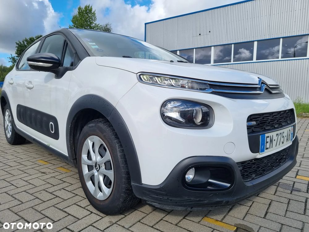 Citroën C3 Pure Tech 82 FEEL - 1
