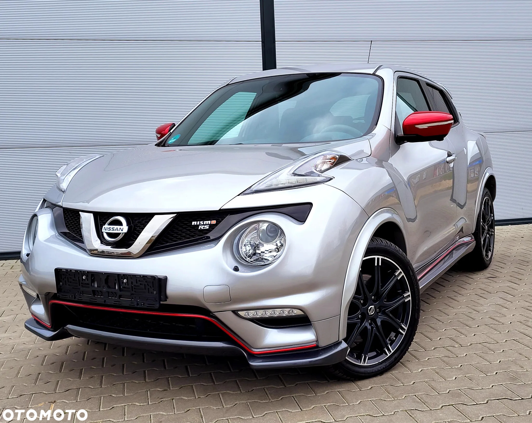 Nissan Juke 1.6 DIG-T Nismo RS - 10