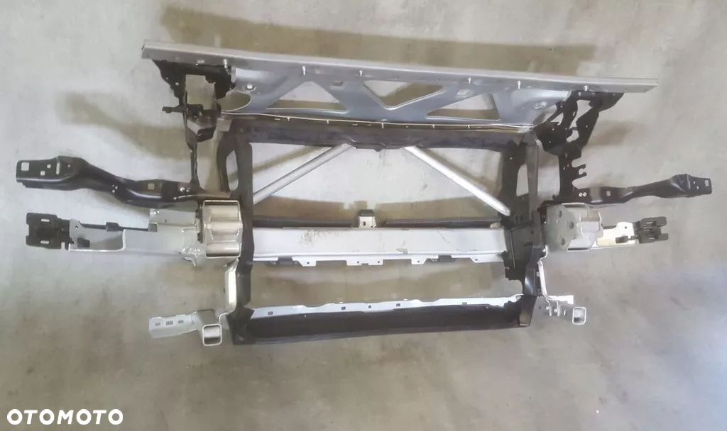 Wzmocnienie czołowe Pas przedni BMW 7 G11 M PAKIET - 7