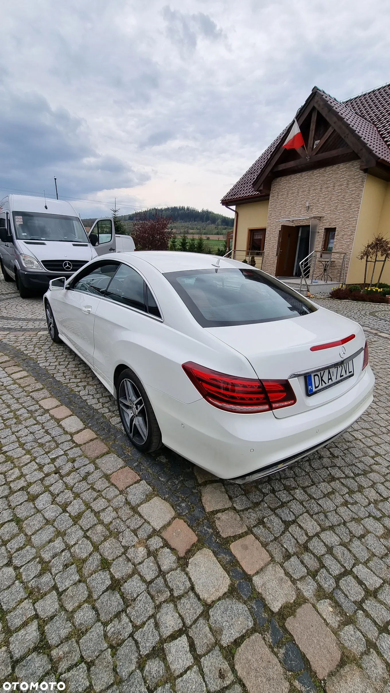Mercedes-Benz Klasa E 250 - 3