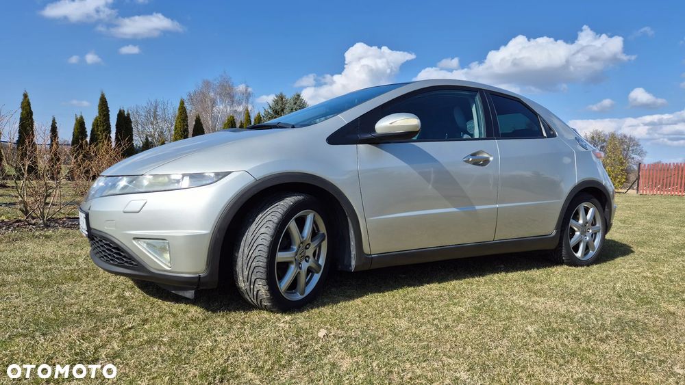 Honda Civic 1.8 Executive - 1