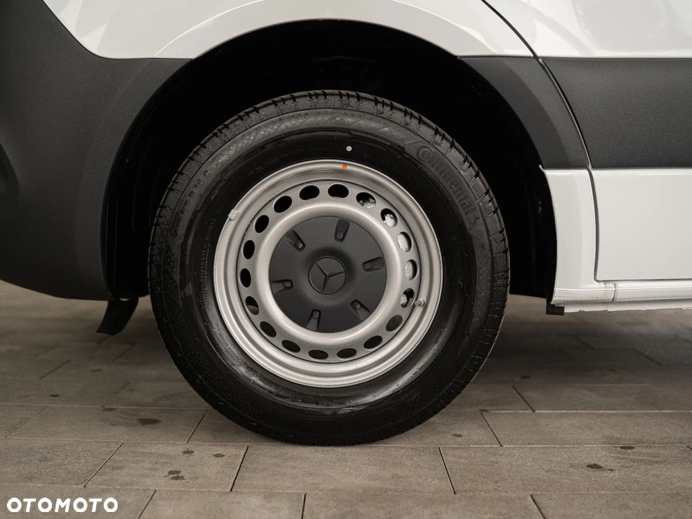 Mercedes-Benz Sprinter - 7