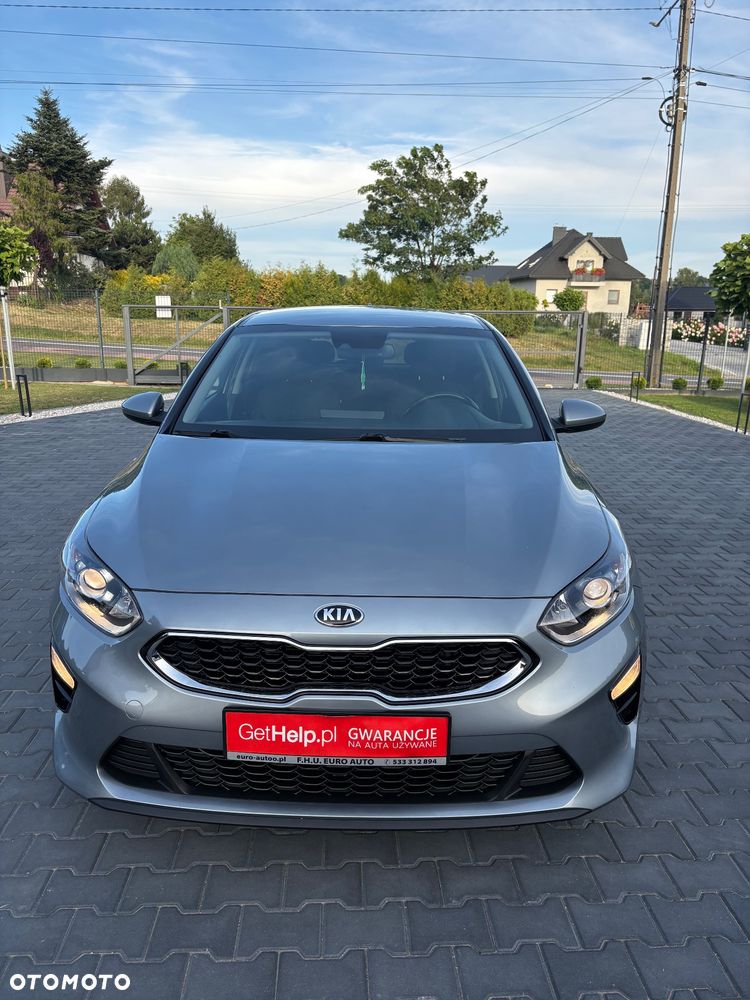 Kia Ceed 1.6 CRDi 136 ISG Dream-Team Edition - 6