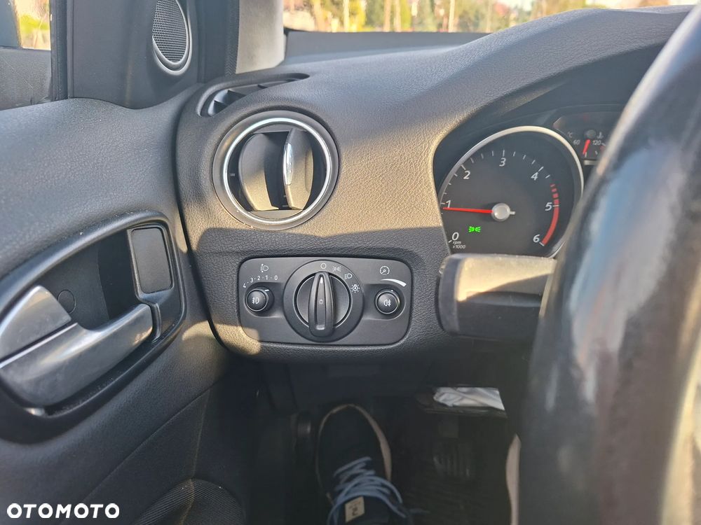 Ford Mondeo 1.8 TDCi Ambiente - 7