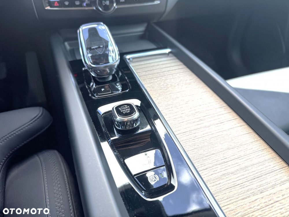 Volvo XC 60 - 20