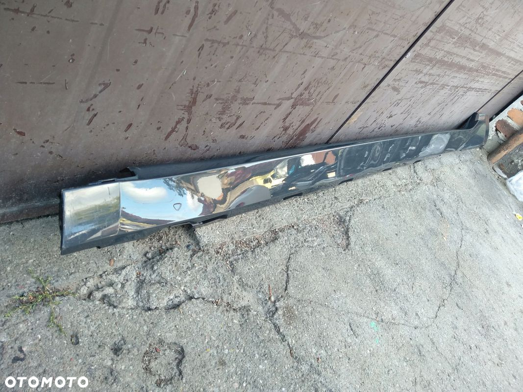 Próg listwa lewa VW Arteon 3G8 - 3