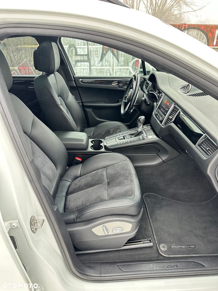 Porsche Macan PDK - 25