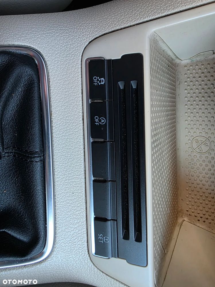 Volkswagen Tiguan 2.0 TDI BlueMot Sport&Style - 19