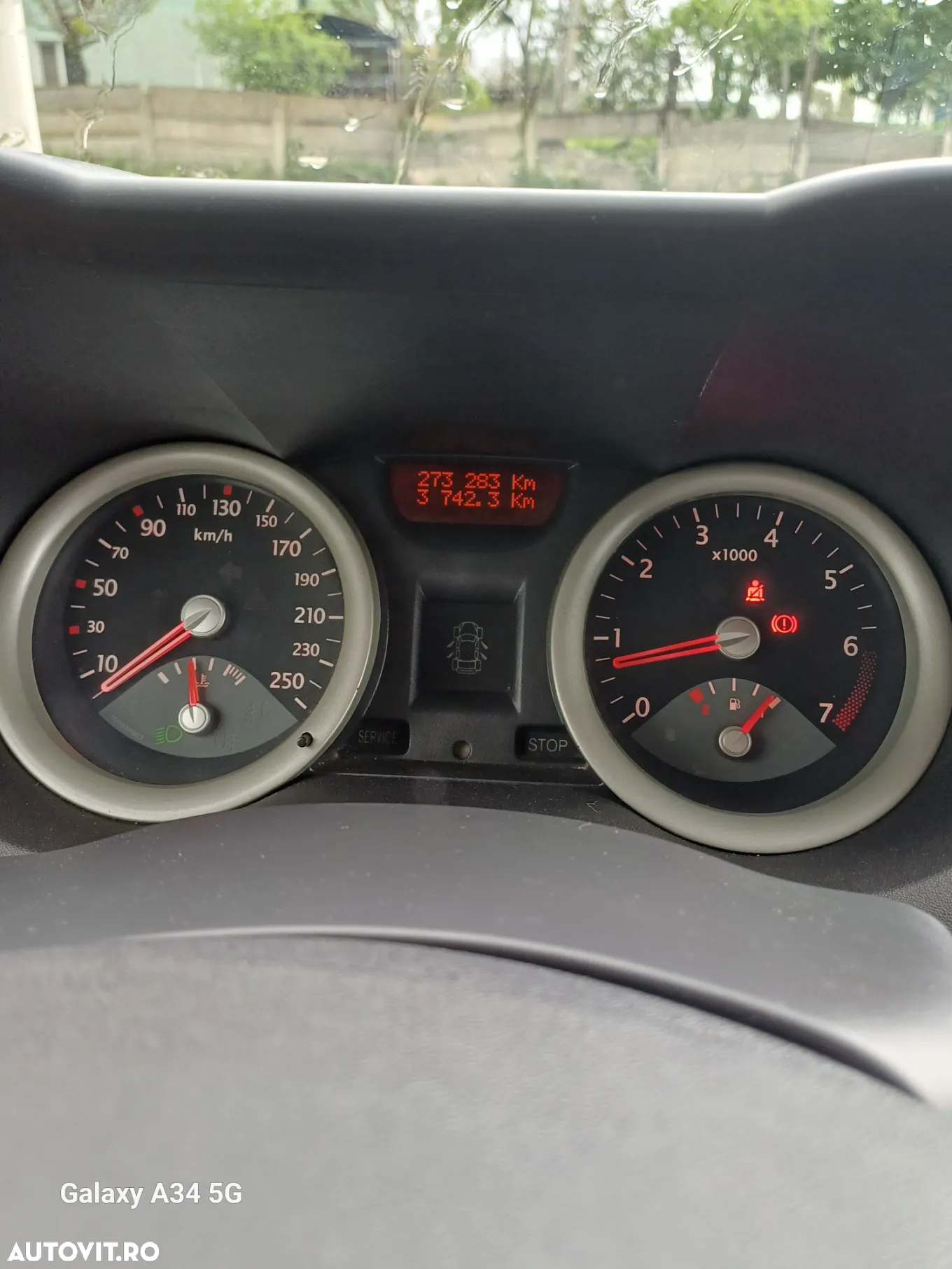 Renault Megane II Sedan 1.6 Influence - 3