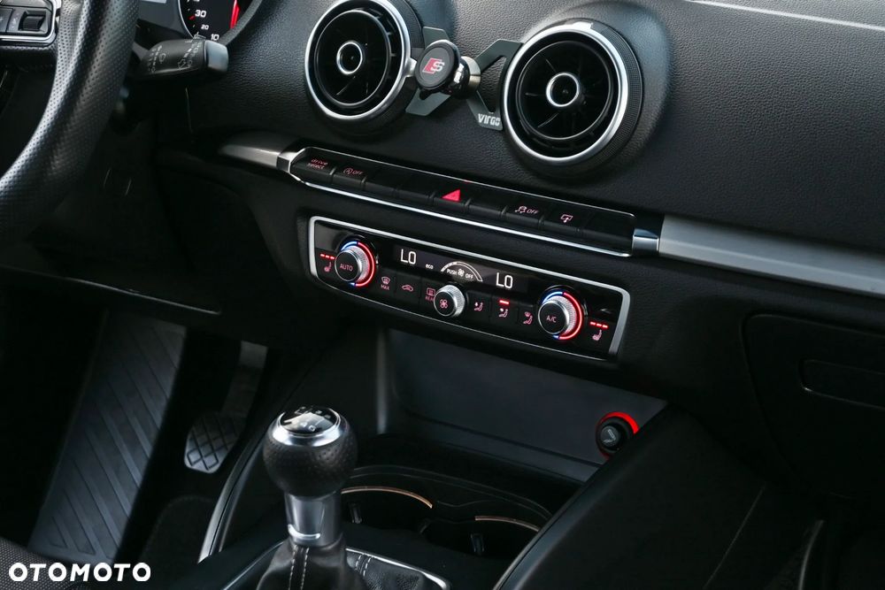 Audi A3 Sportback 2.0 TDI (clean diesel) S line Sportpaket - 27