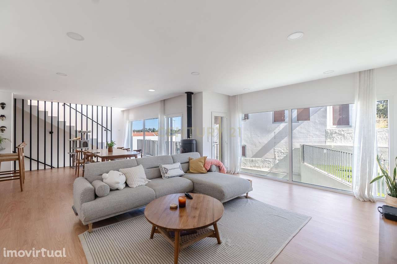 Moradia T3 + 2 com Piscina - Foros de Amora - Grande imagem: 3/44