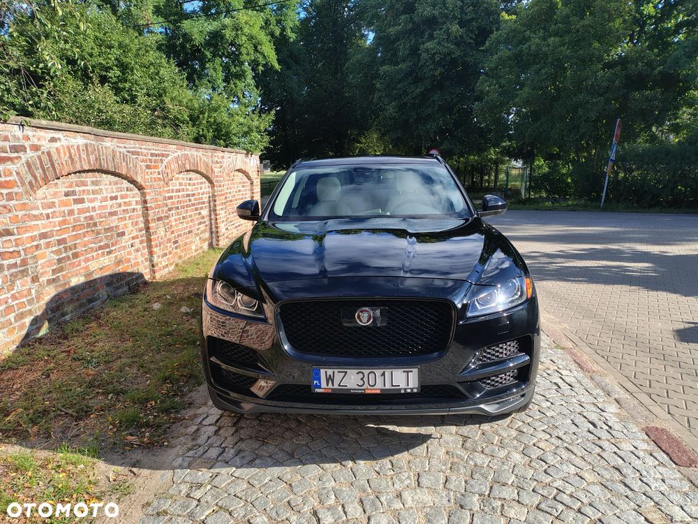 Jaguar F-Pace 2.0 i4P AWD Prestige - 2