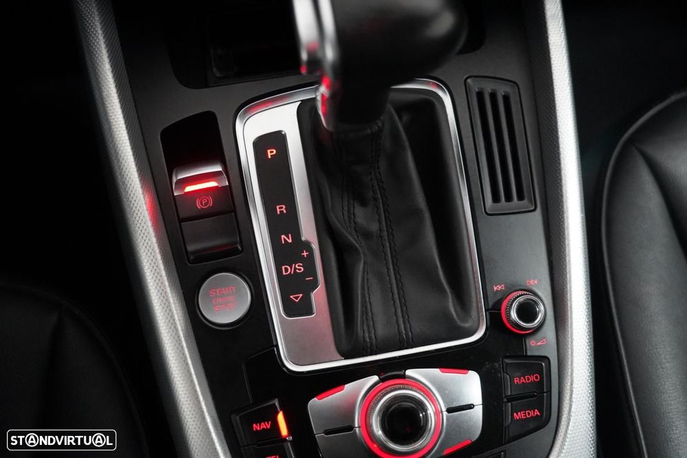 Audi Q5 3.0 TDI quattro S-tronic - 15