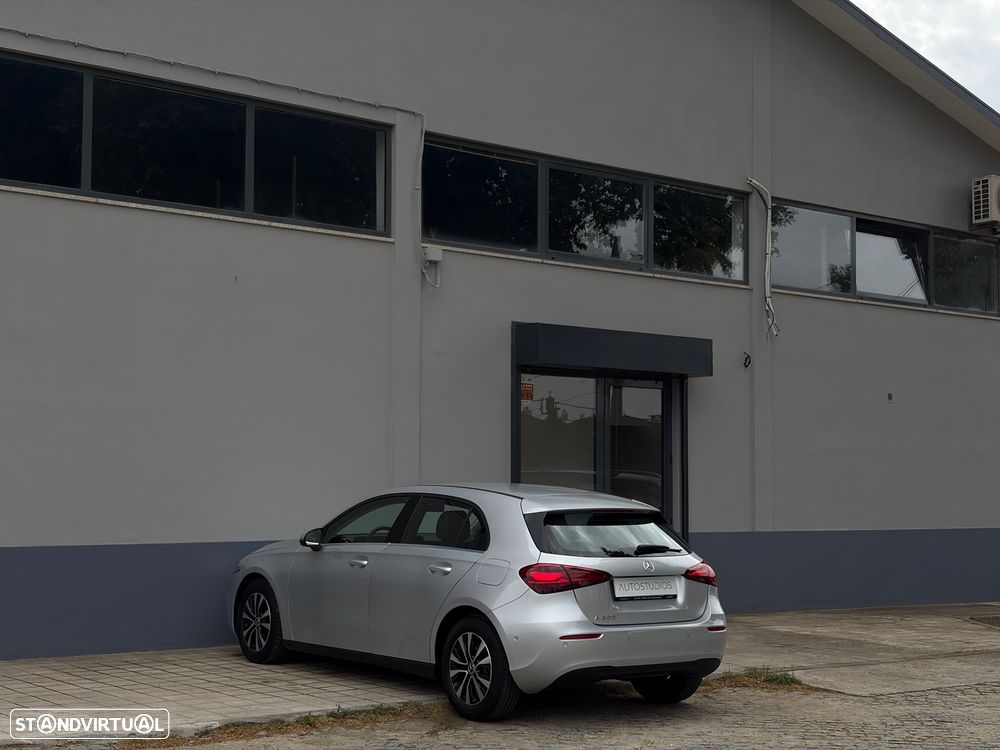 Mercedes-Benz A 200 - 21