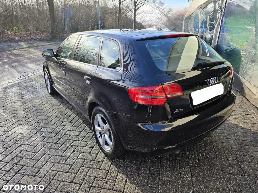 Audi A3 Sportback 1.6 Ambiente S tronic - 15