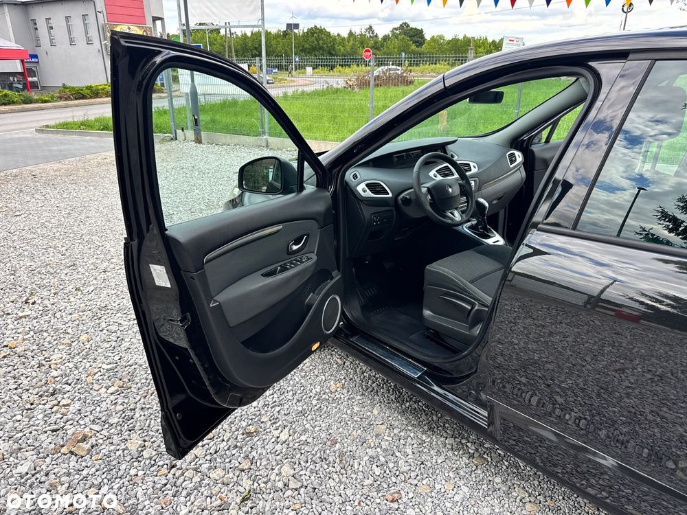 Renault Scenic - 24