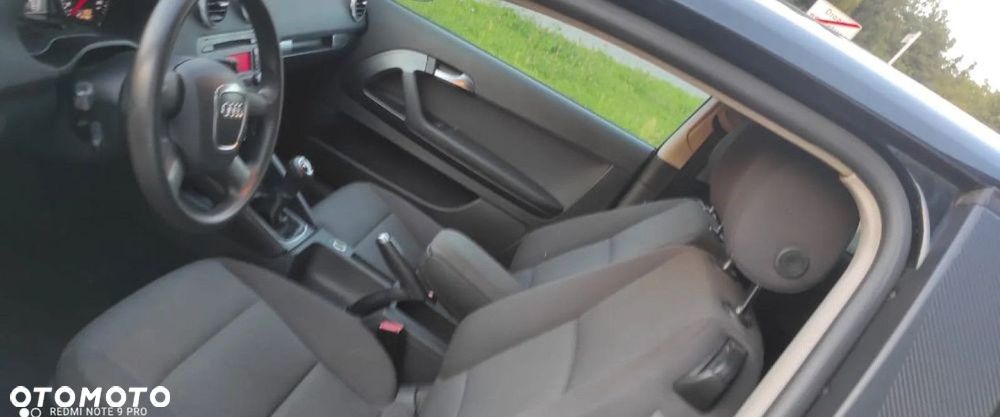 Audi A3 3-drzwiowe 1.6 TDI DPF S line Sportpaket (plus) - 8