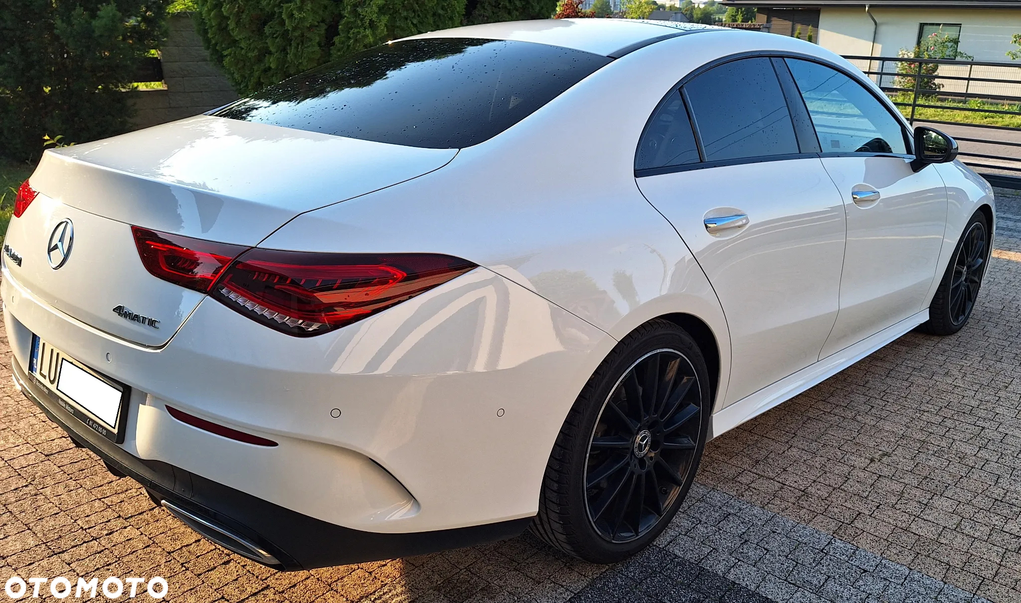 Mercedes-Benz CLA 220 4-Matic AMG Line 7G-DCT - 2
