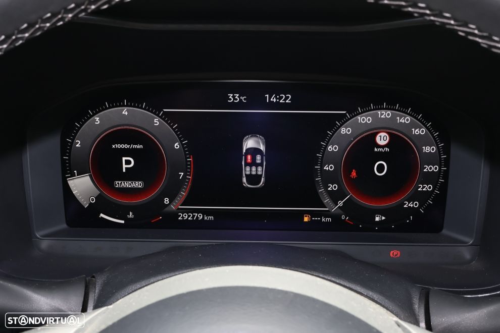 Nissan Juke 1.0 DIG-T N-Connecta NAV. DCT - 9