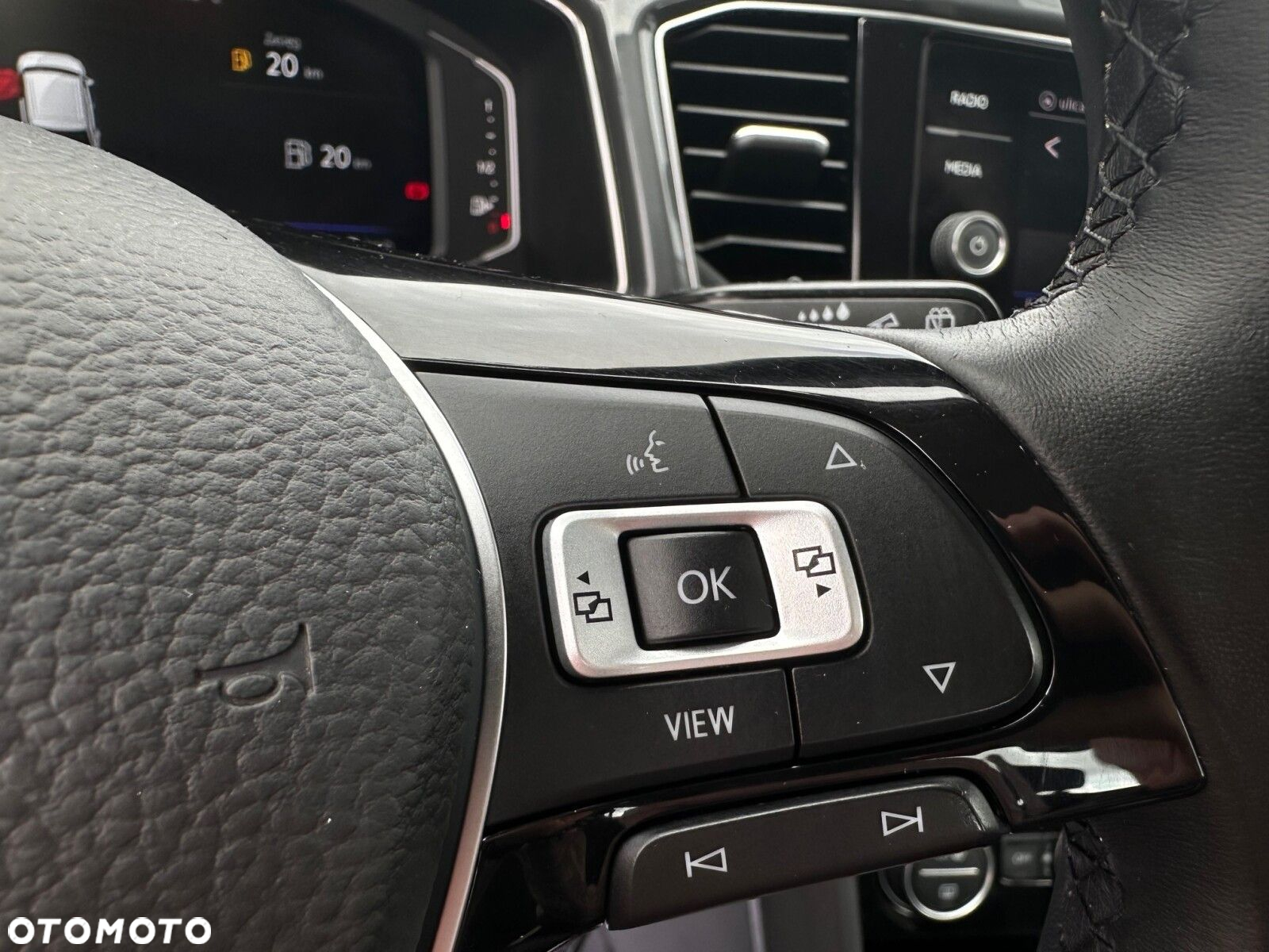 Volkswagen T-Roc 2.0 TDI SCR DPF Premium - 16