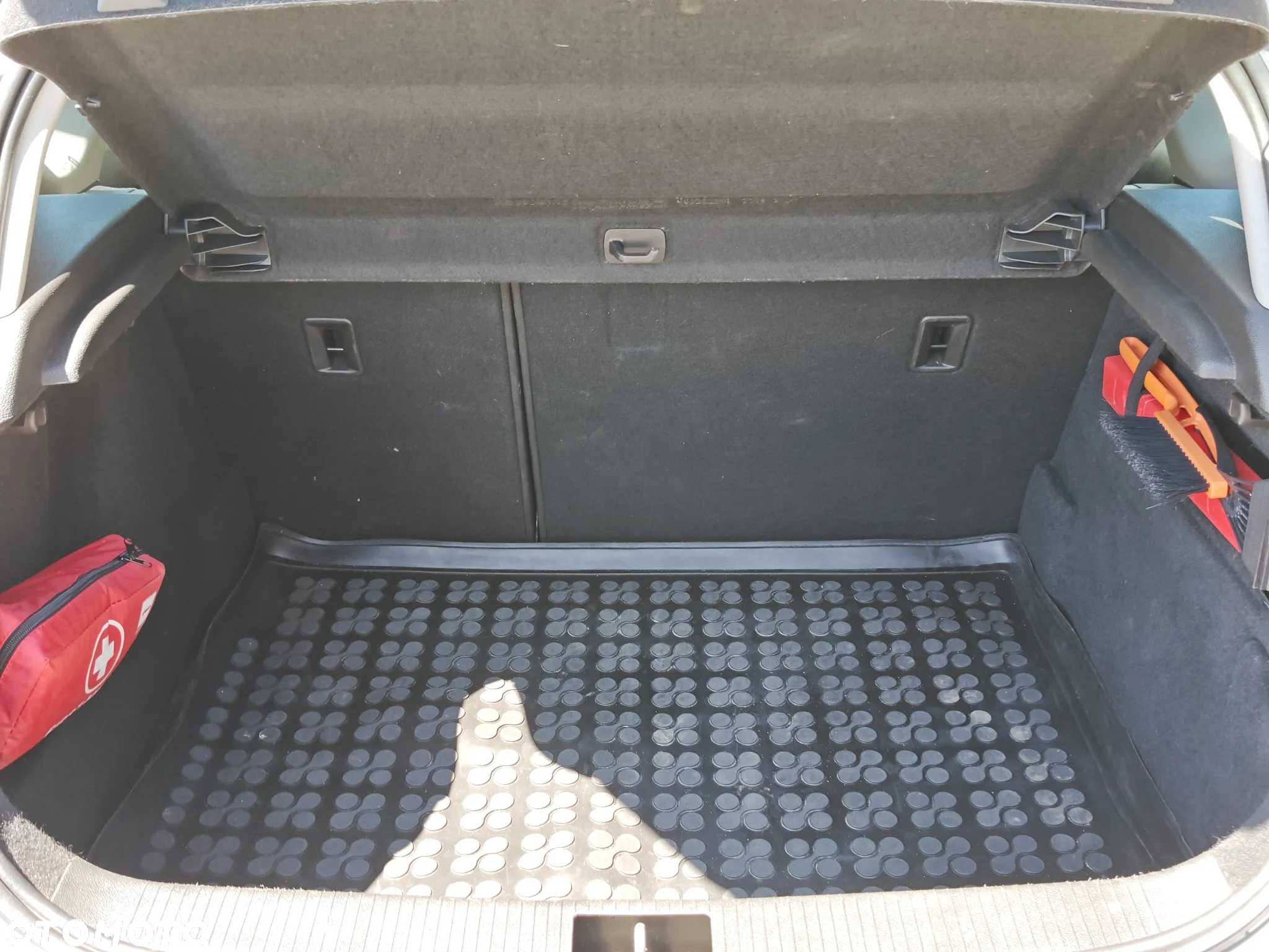 Opel Astra 1.6 Cosmo - 18