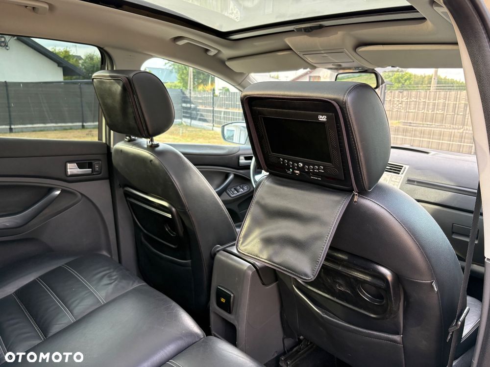 Ford Kuga 2.0 TDCi 4x4 Titanium - 20
