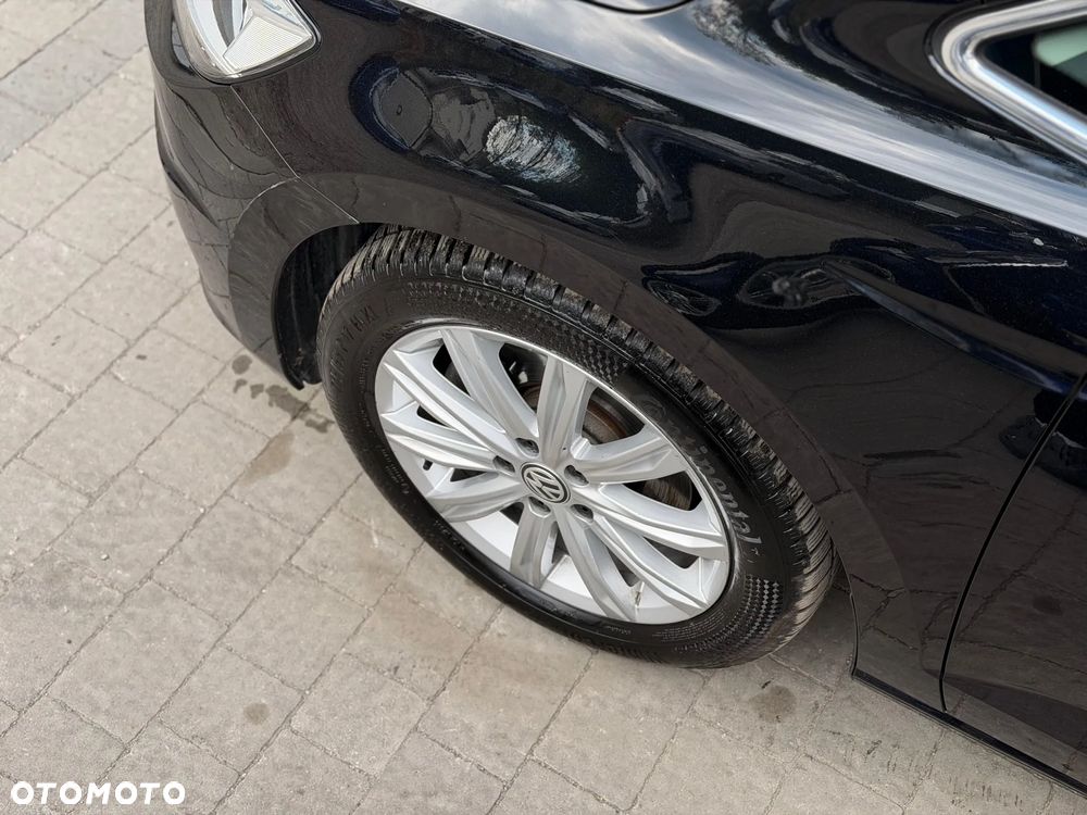 Volkswagen Touran 2.0 TDI BMT Highline - 8