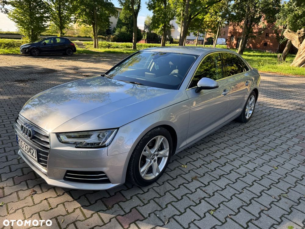 Audi A4 - 4