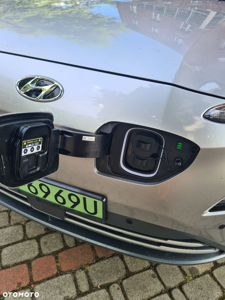 Hyundai Kona - 14