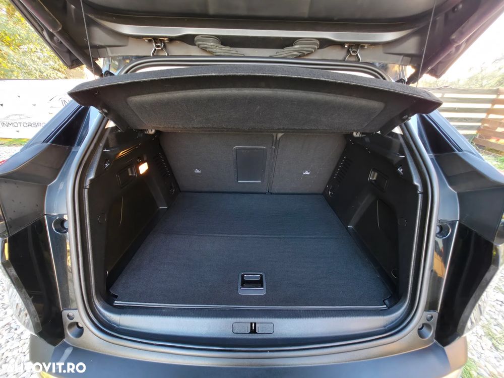 Peugeot 3008 225 e-EAT8 GT Pack - 23