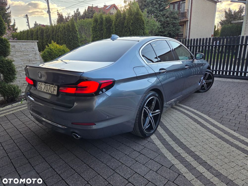 BMW Seria 5 520d xDrive Luxury Line - 6