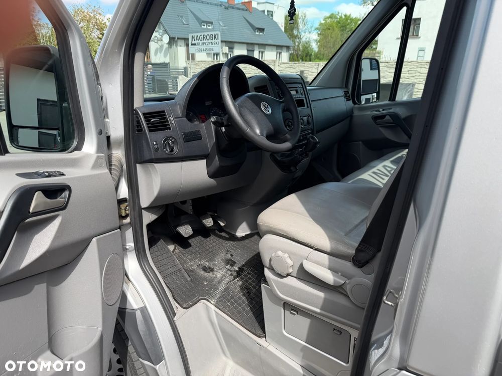 Volkswagen CRAFTER - 13