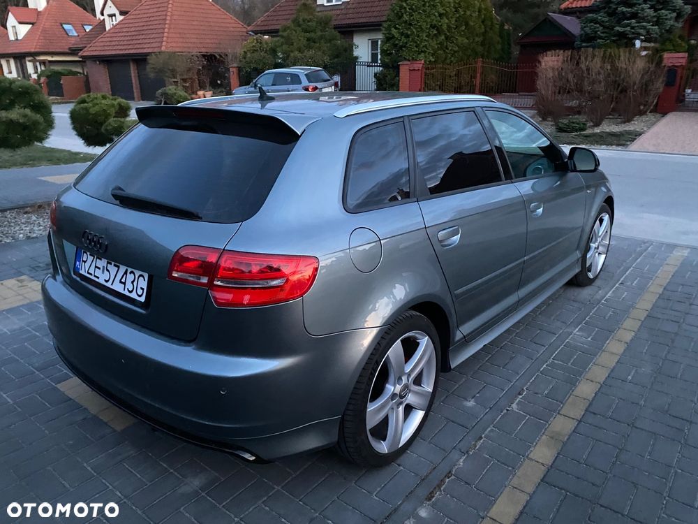 Audi A3 Sportback 1.8 TFSI Attraction - 6