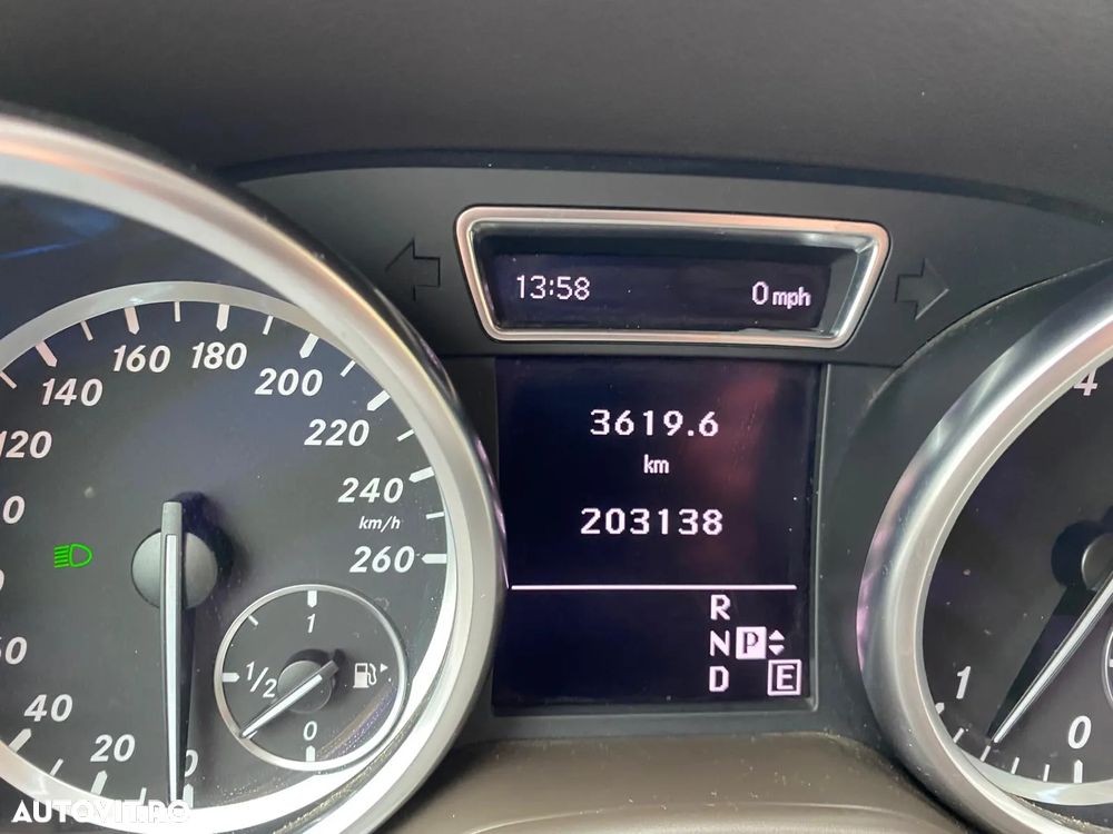 Mercedes-Benz ML - 8