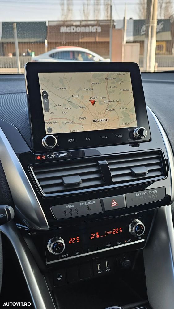 Mitsubishi Eclipse-Cross Plug-In Hybrid 4WD Plus Select - 16