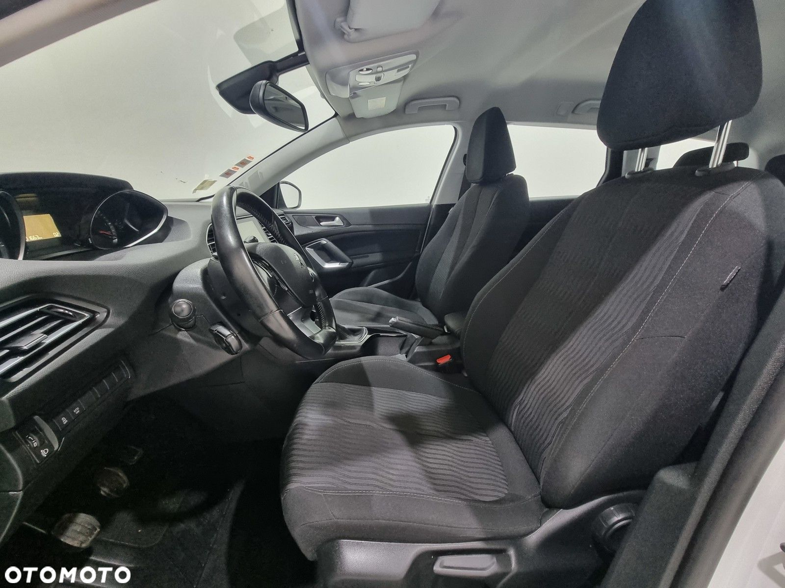 Peugeot 308 - 12