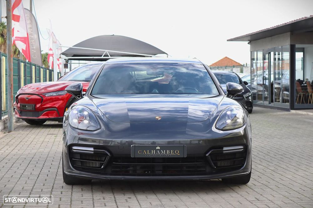 Porsche Panamera Sport Turismo 4 E-Hybrid - 2