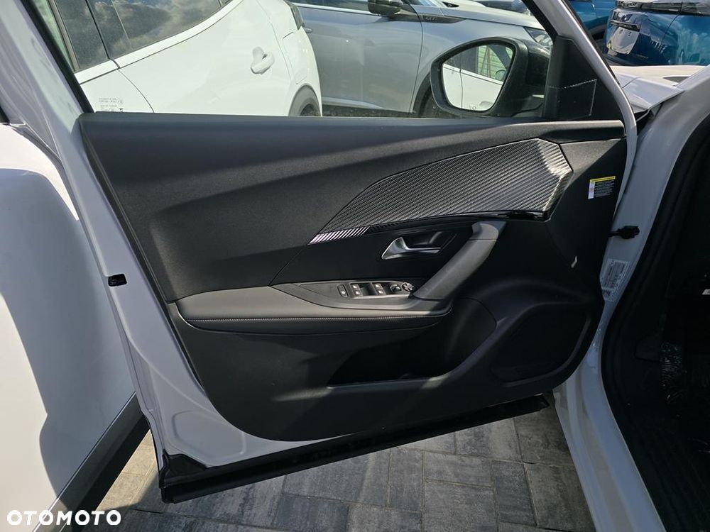 Peugeot 2008 PureTech mHEV Allure e-DCS6 - 10