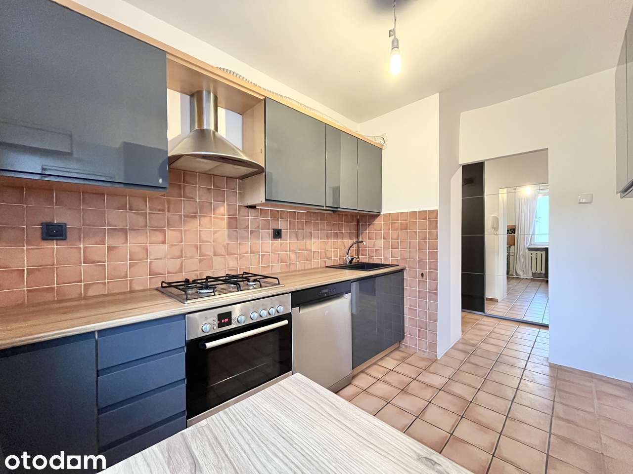 2 pokoje | balkon | 3 piętro | Wyżynna | parking za szlabanem