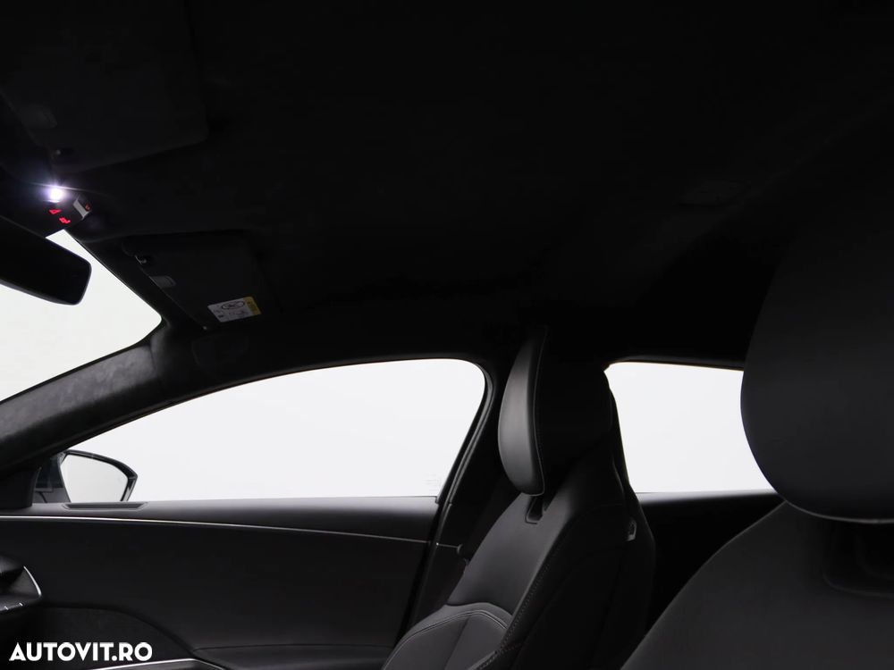 Lucid Air AWD Touring - 13