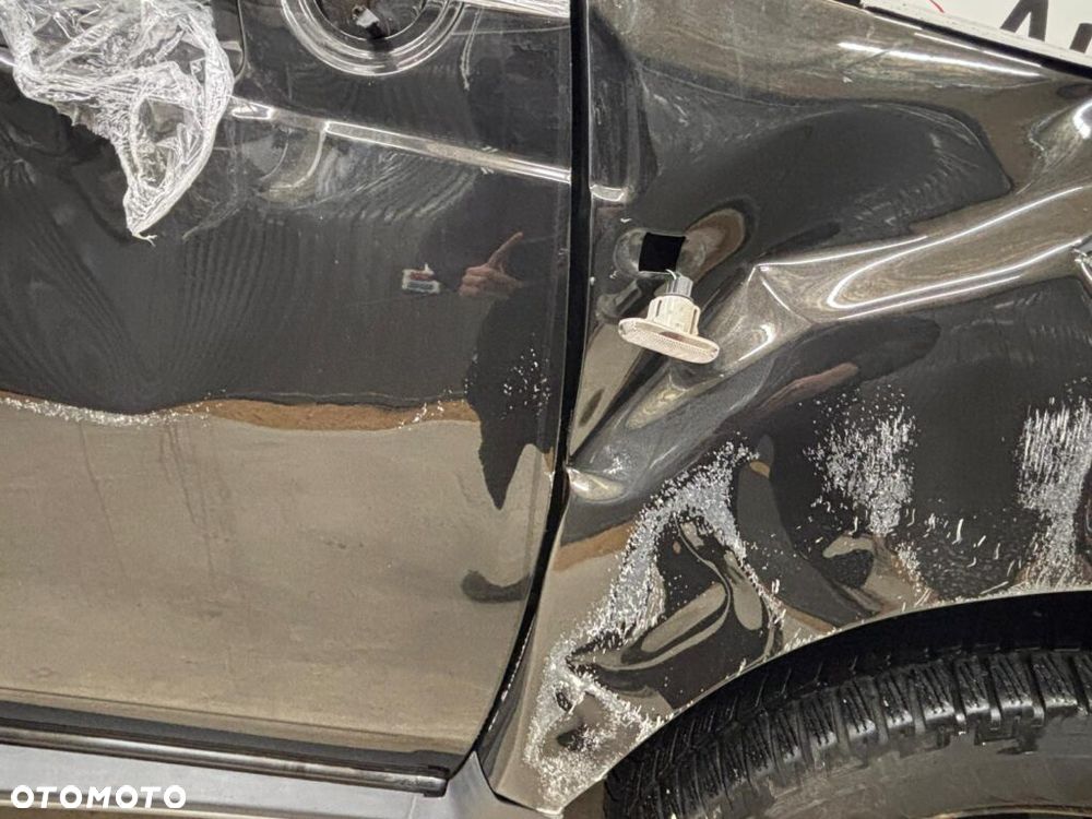 Dacia Duster 1.6 16V 4x2 - 17