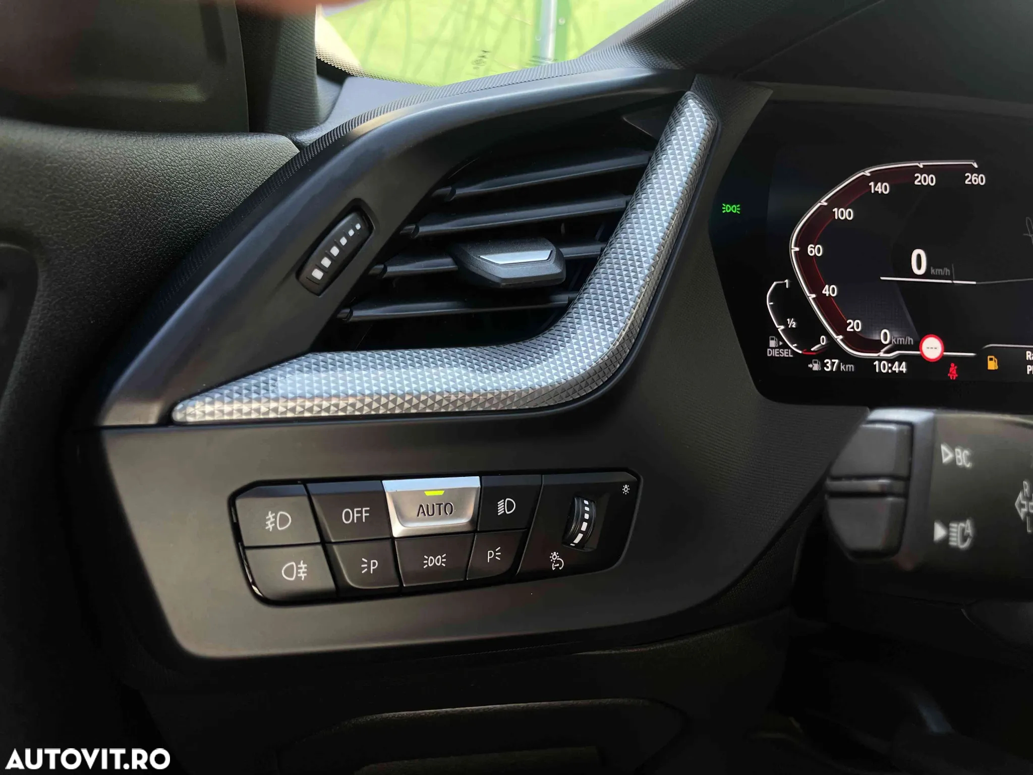 BMW Seria 1 - 10